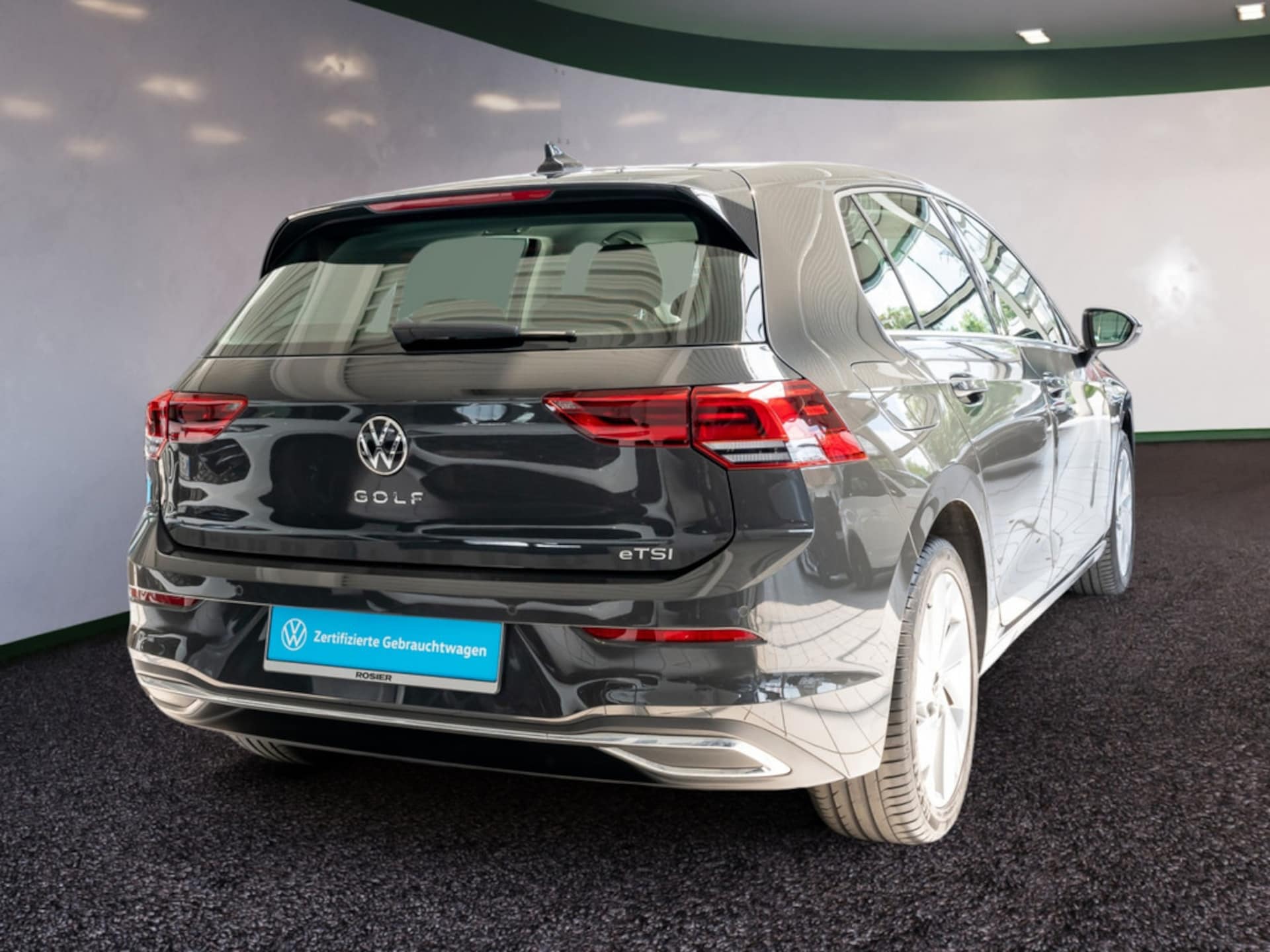 Volkswagen Golf Style