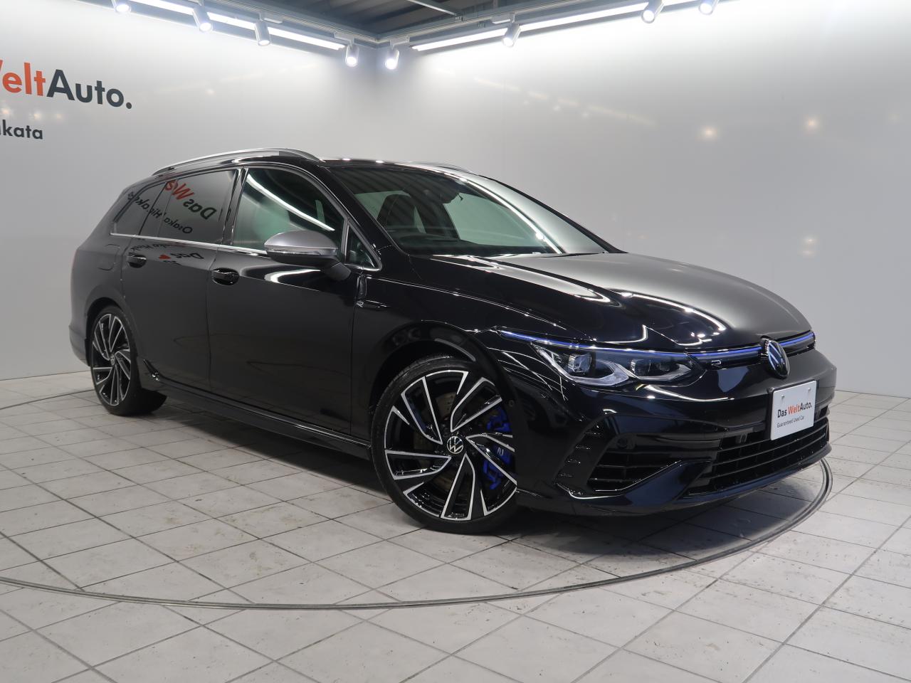 Volkswagen Golf ターボ　ダークパープル 2025 VW Golf R Black Edition: 328HP Dark Knight of Hot