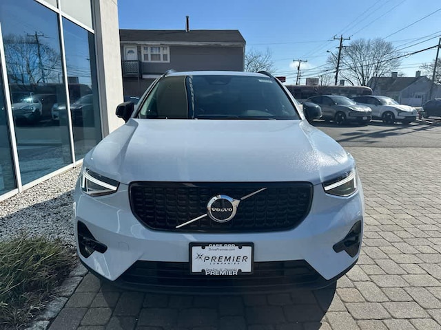 2026 Volvo XC40