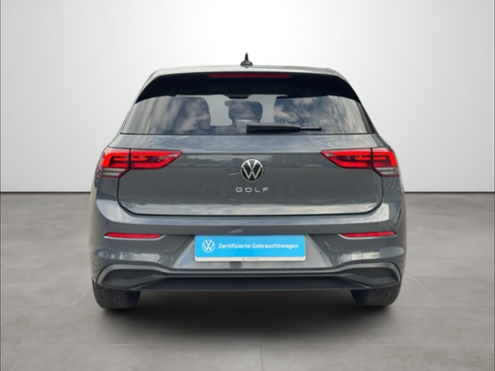 Volkswagen Golf Life