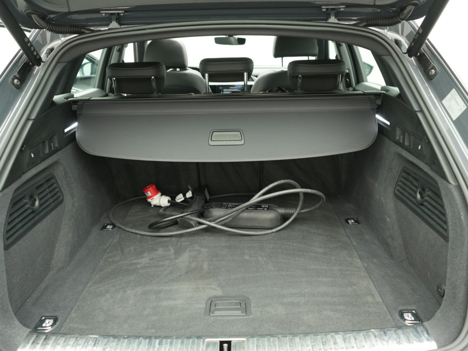 Audi Q8 e-tron – Bild 20