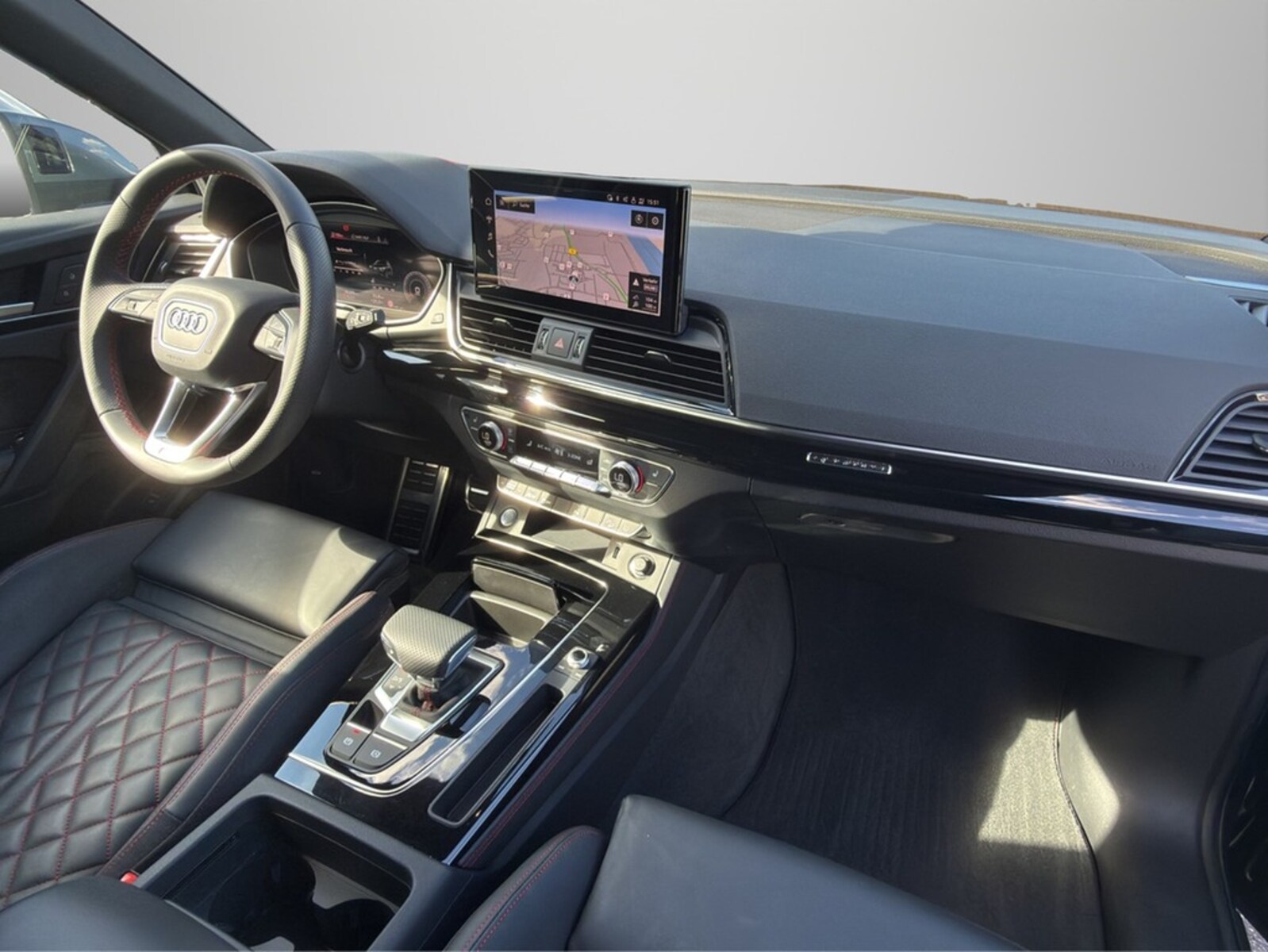 Audi Q5 – Bild 6