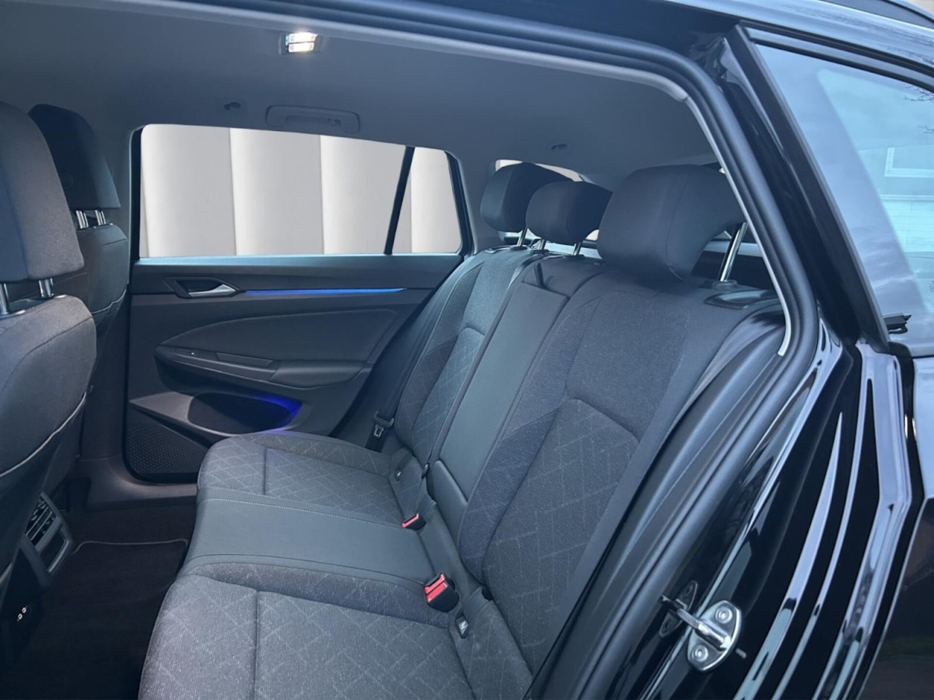 Volkswagen Golf Variant Life