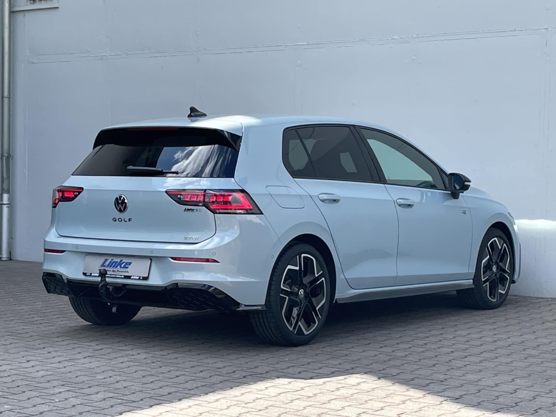 Volkswagen Golf R-Line