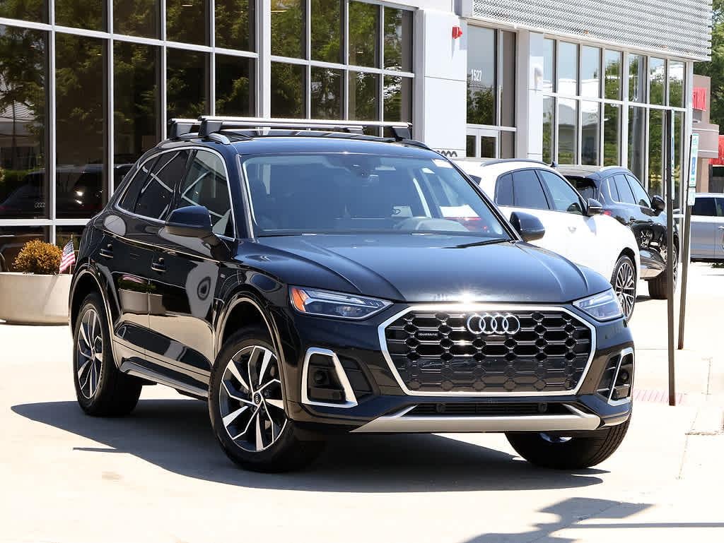 2023 Audi Q5 45 Premium Plus's photo