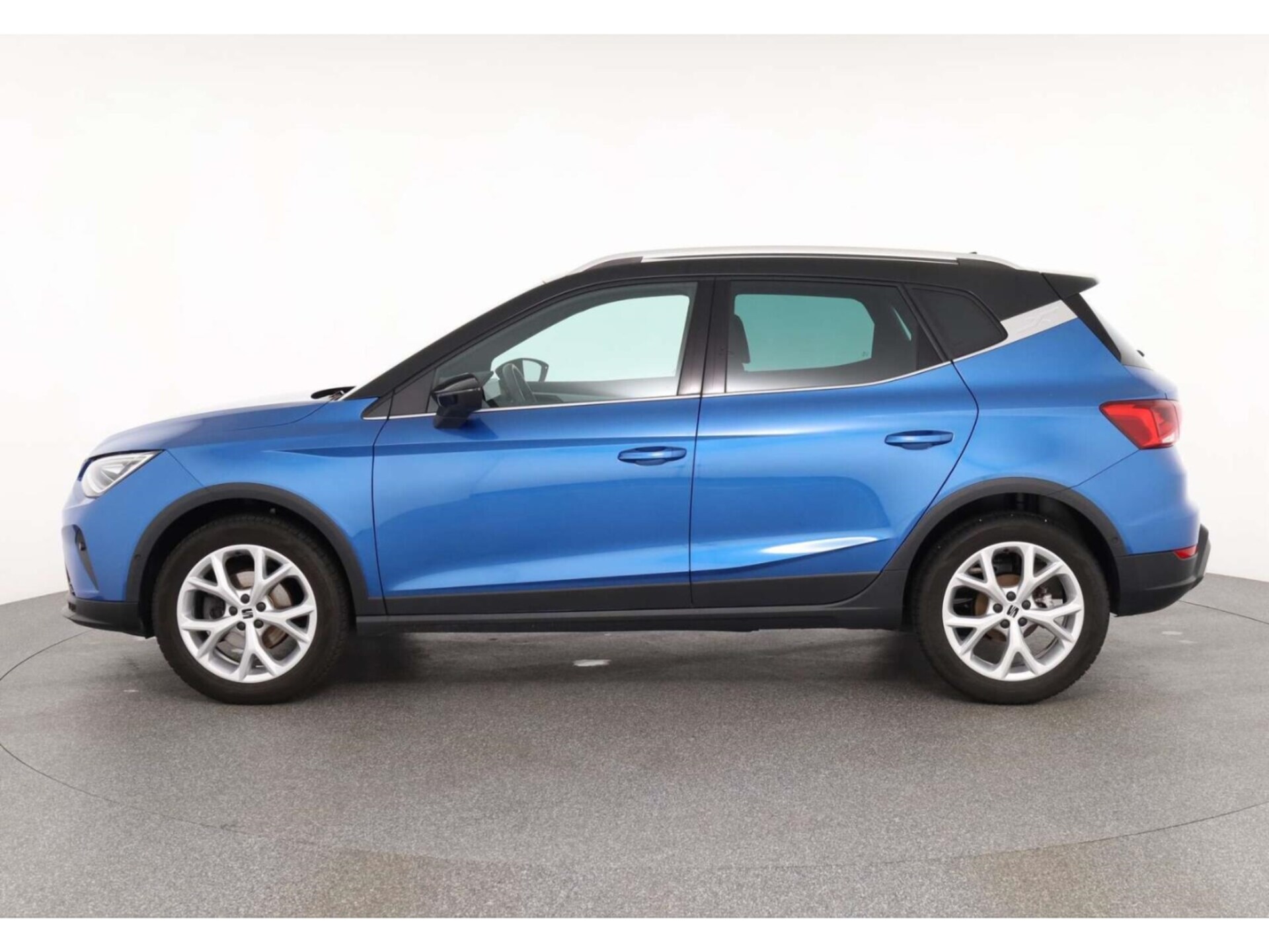 SEAT Arona FR
