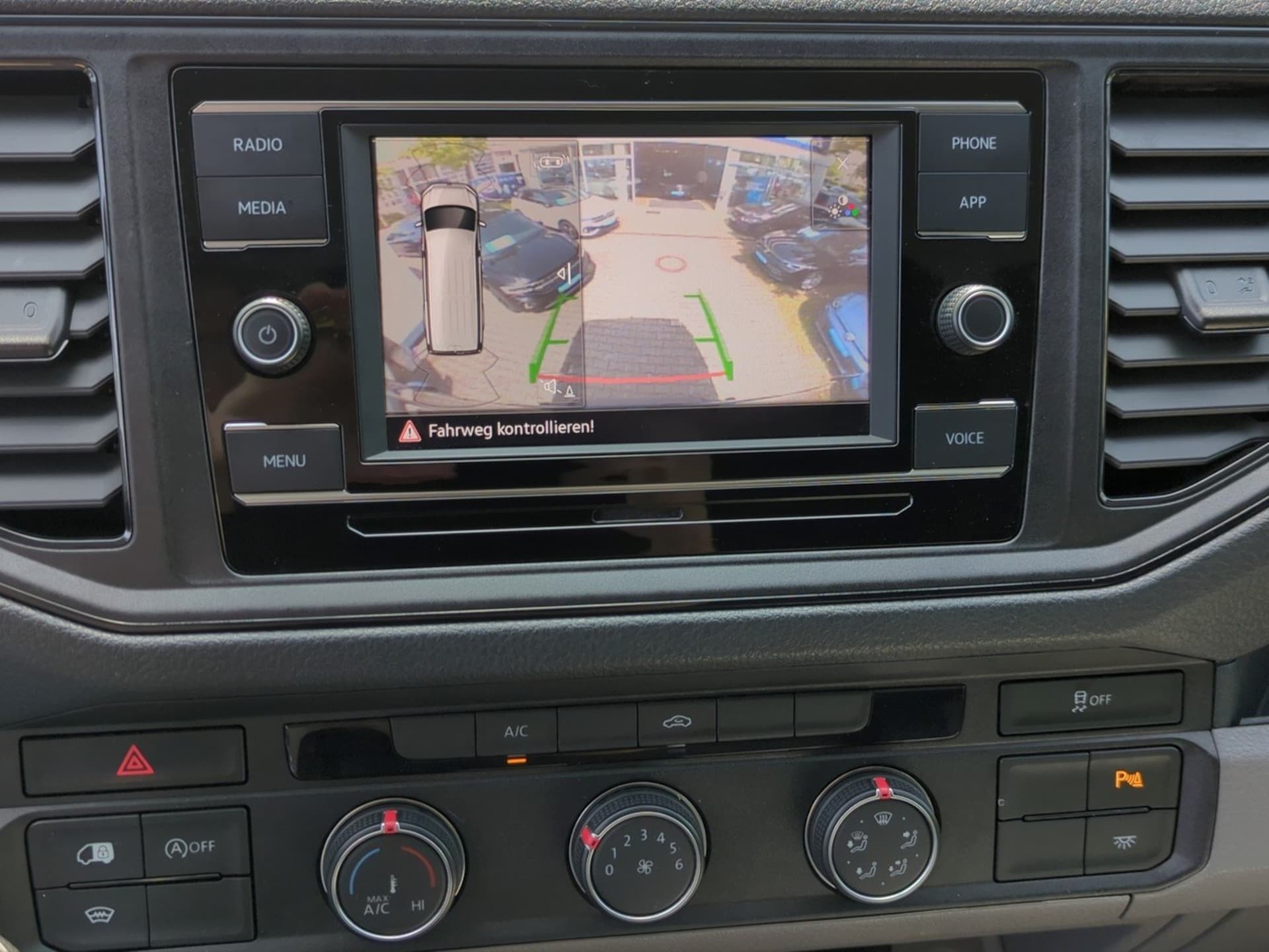 Volkswagen Crafter Kasten langer Radstand