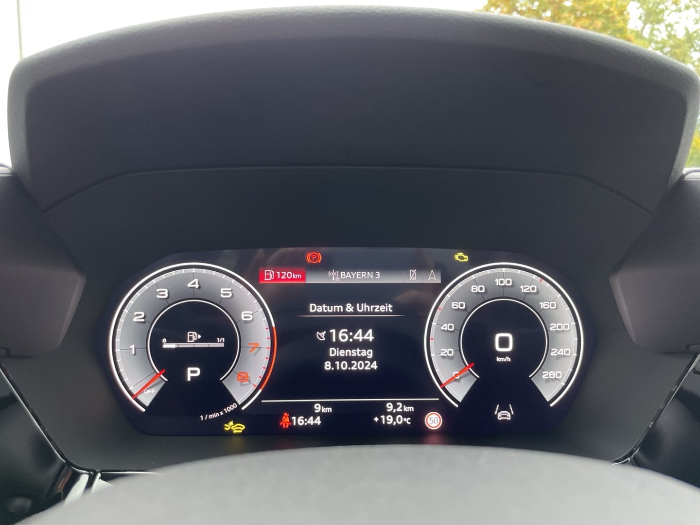 Bild über Audi A3 Sportback S line 35 TFSI S tronic - für weitere Informationen kontaktieren Sie den Audi Partner