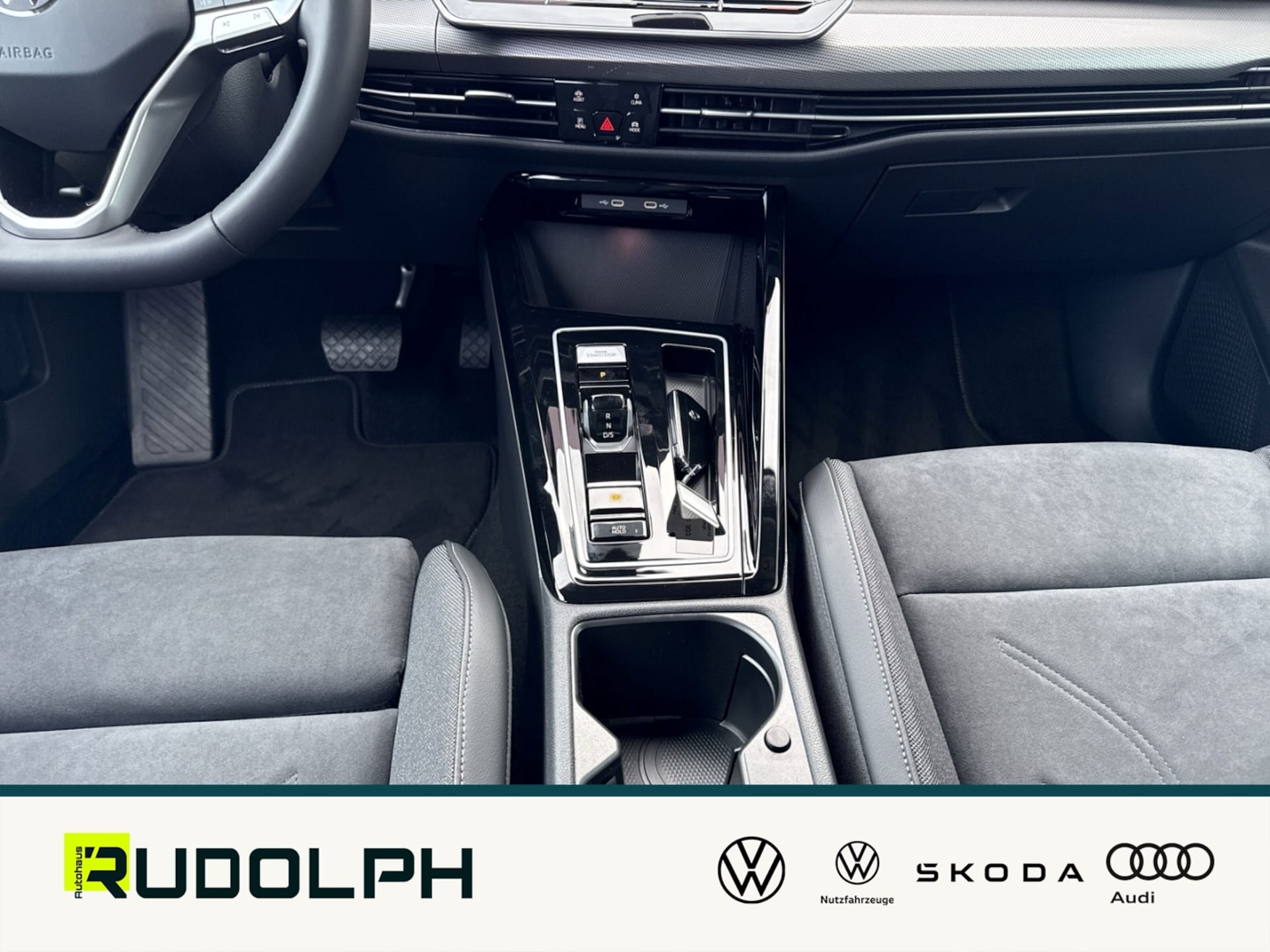 Volkswagen Golf Style