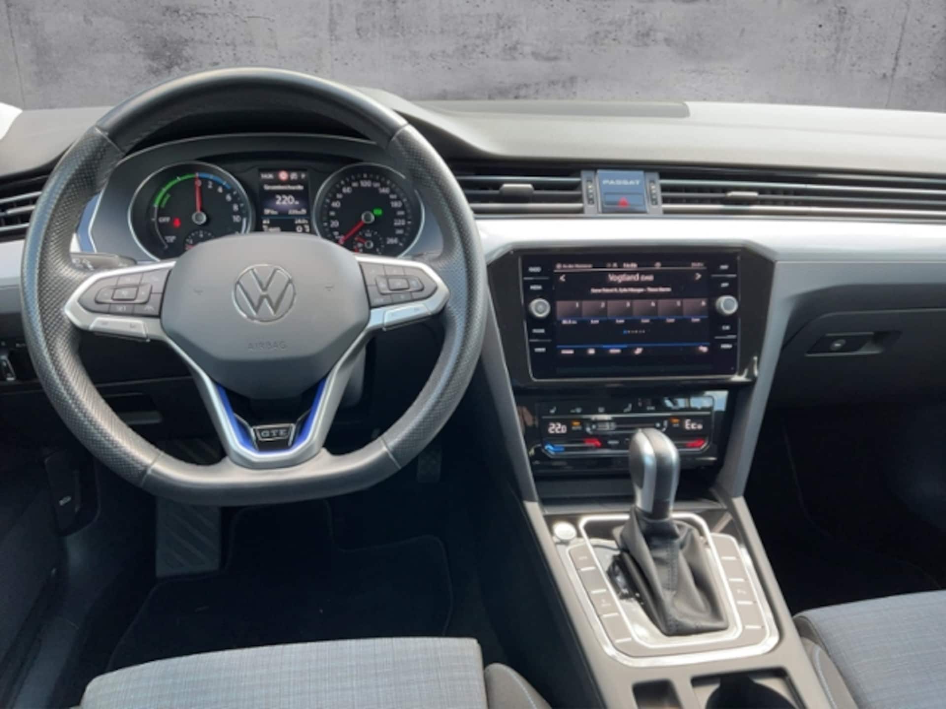 Volkswagen Passat Variant GTE