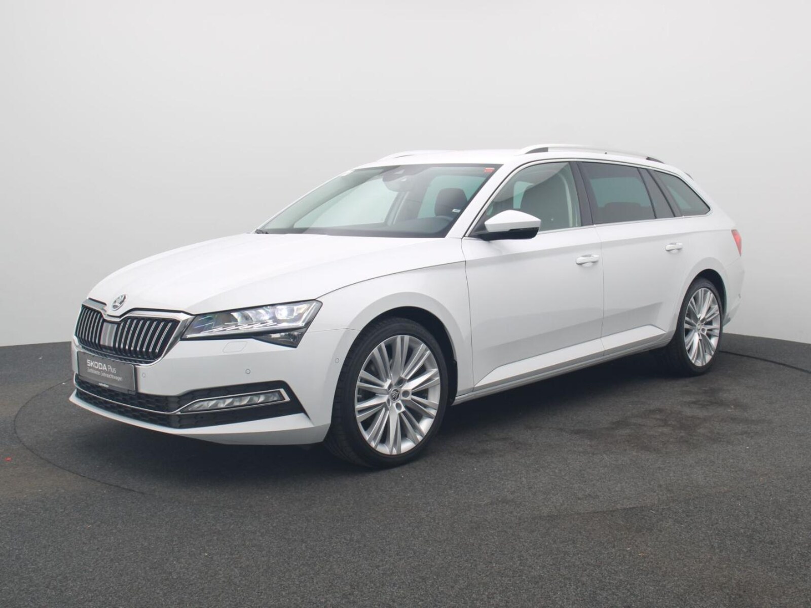 Škoda Superb Combi – Bild 2