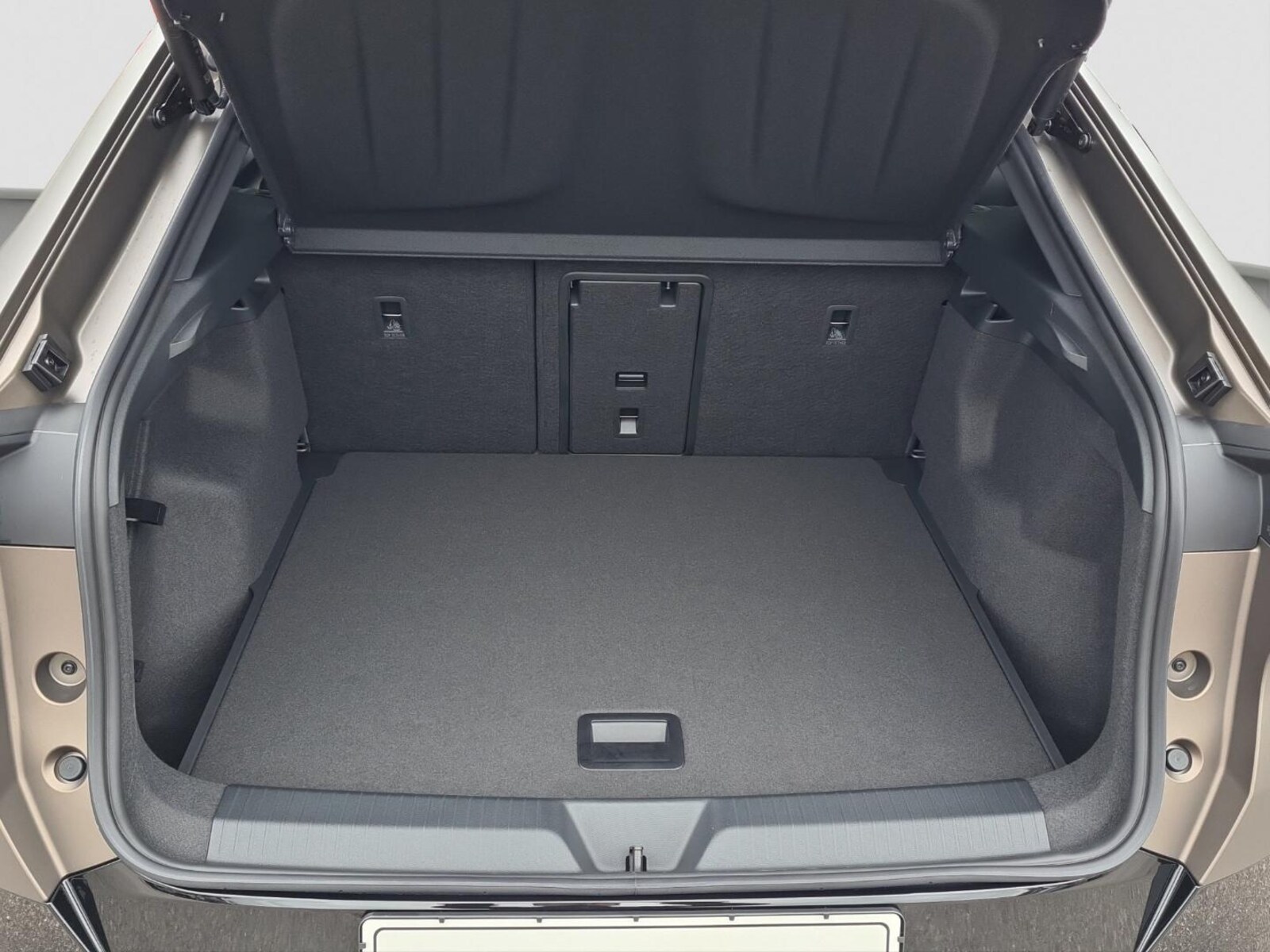 CUPRA Tavascan – Bild 13