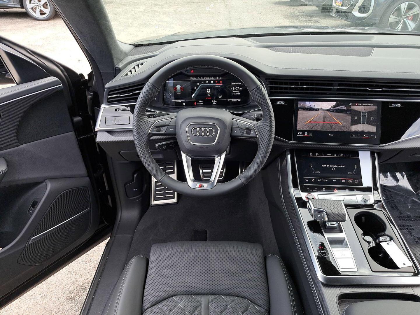 2026 Audi SQ8 Prestige - Photo 16