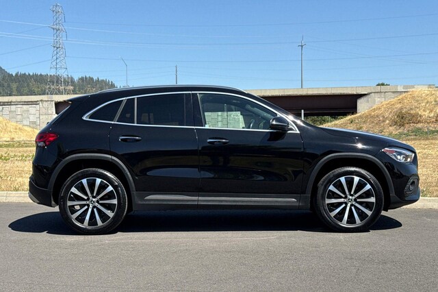 2023 Mercedes-Benz GLA 250