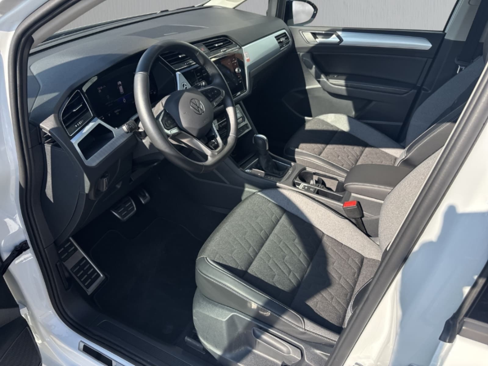Volkswagen Touran – Bild 13