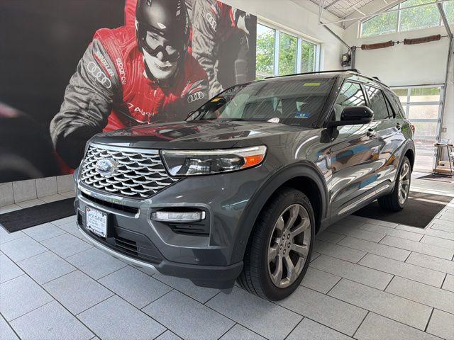 2020 Ford Explorer Platinum 4WD's photo