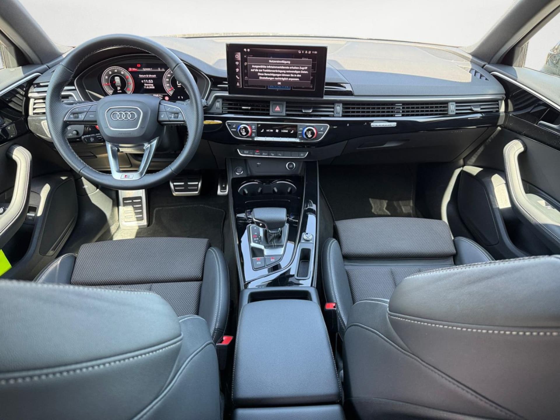 Audi A4 Avant S line