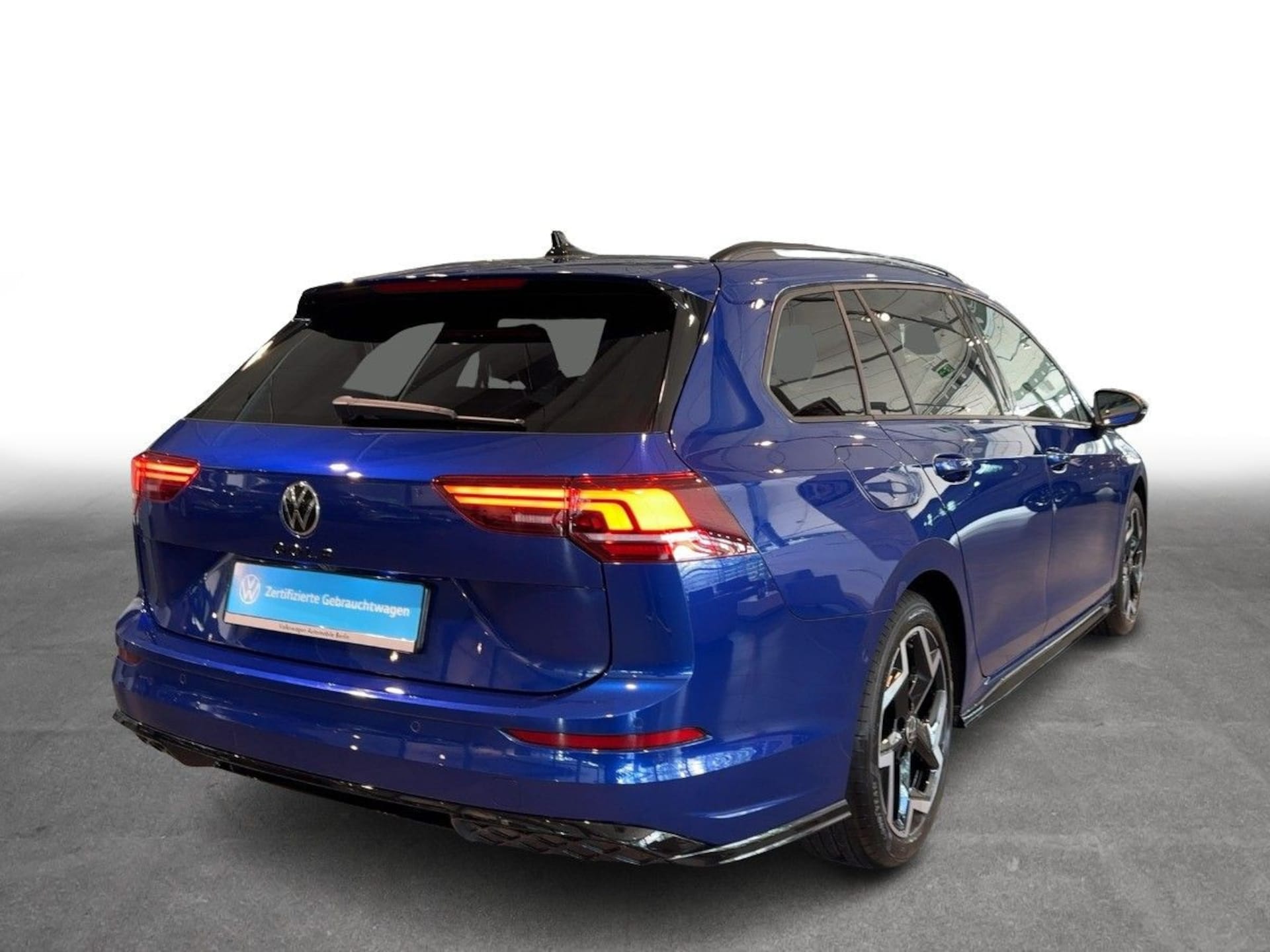 Volkswagen Golf Variant R-Line
