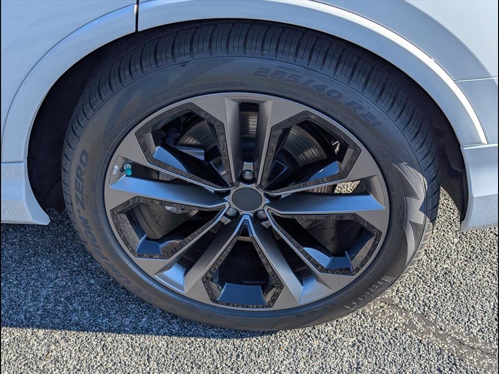 2026 Audi Q7 Premium Plus - Photo 17