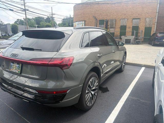2024 Audi Q8 e-tron