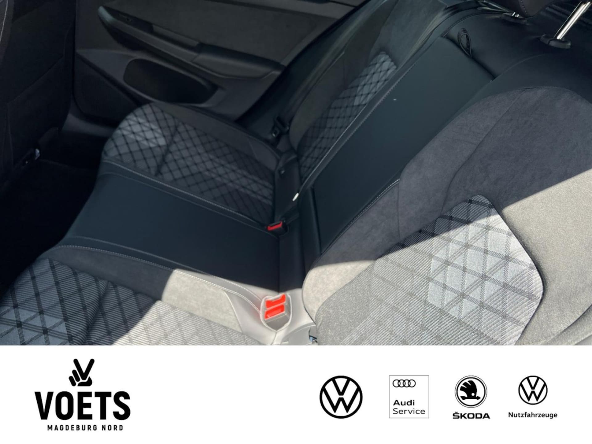 Volkswagen Golf Variant R-Line