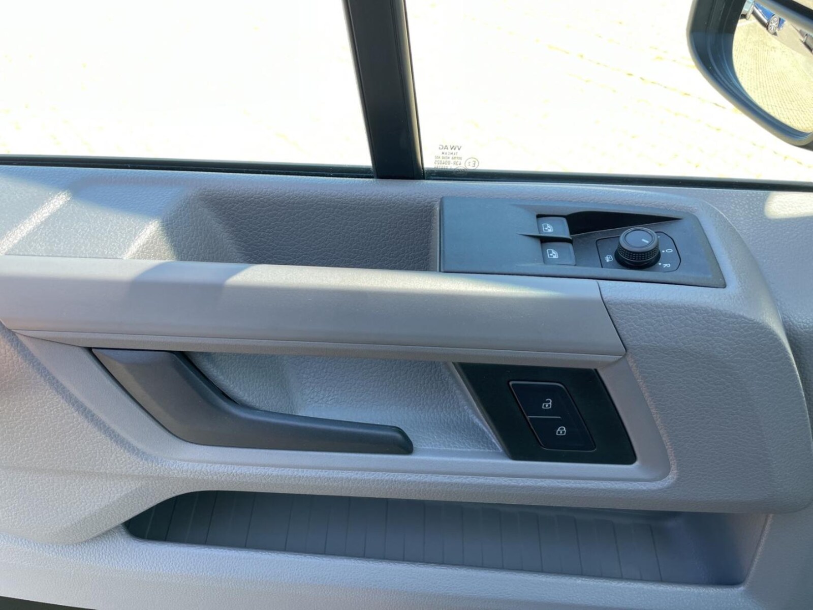 Volkswagen Crafter Kasten mittlerer Radstand – Bild 20