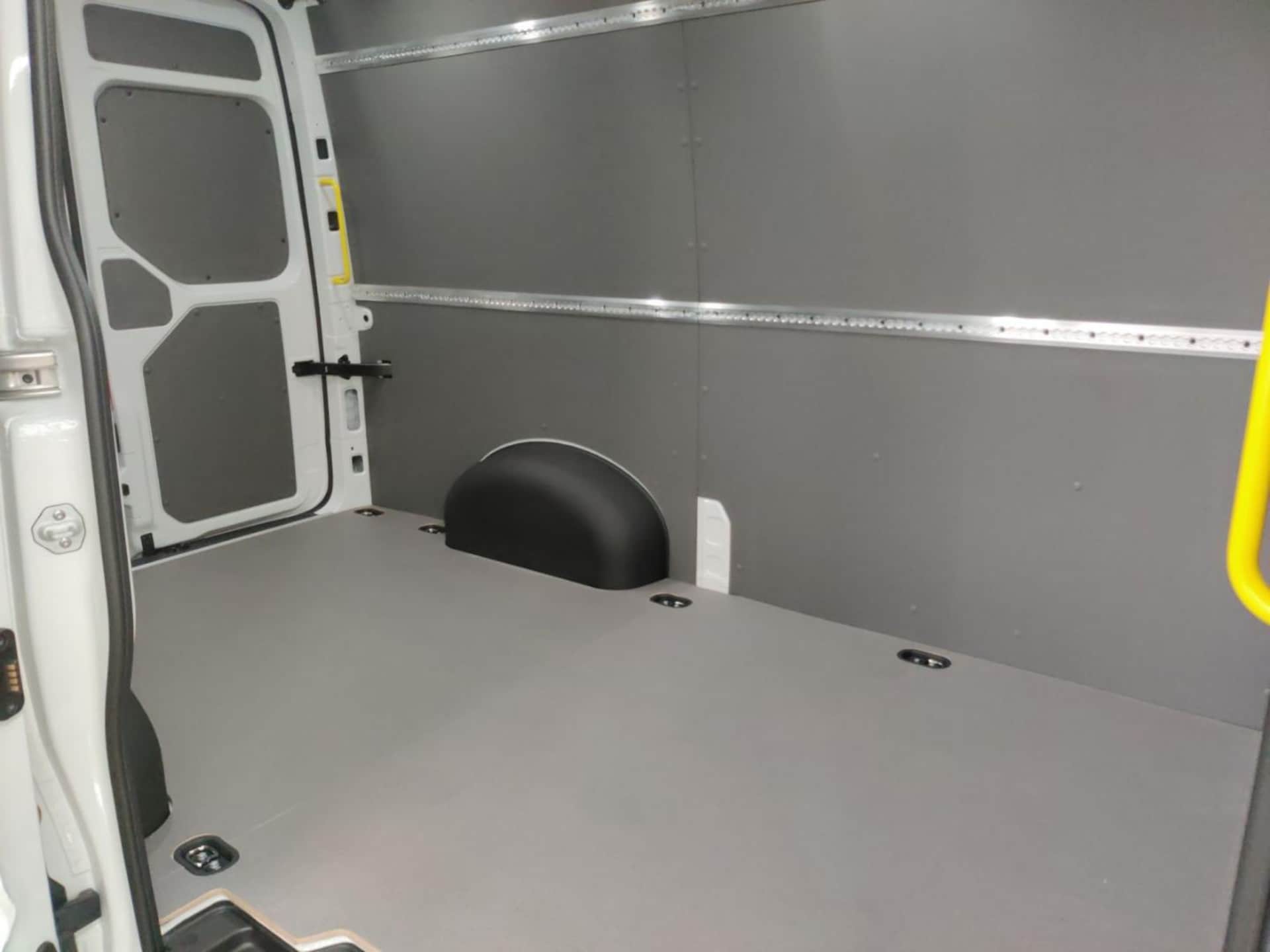 Volkswagen Crafter Kasten mittlerer Radstand