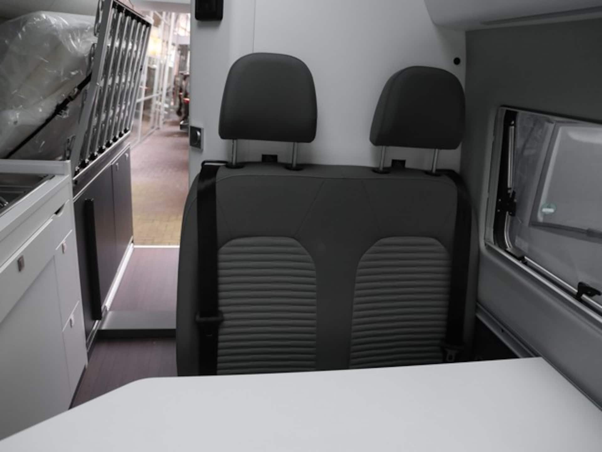 Volkswagen Grand California 600