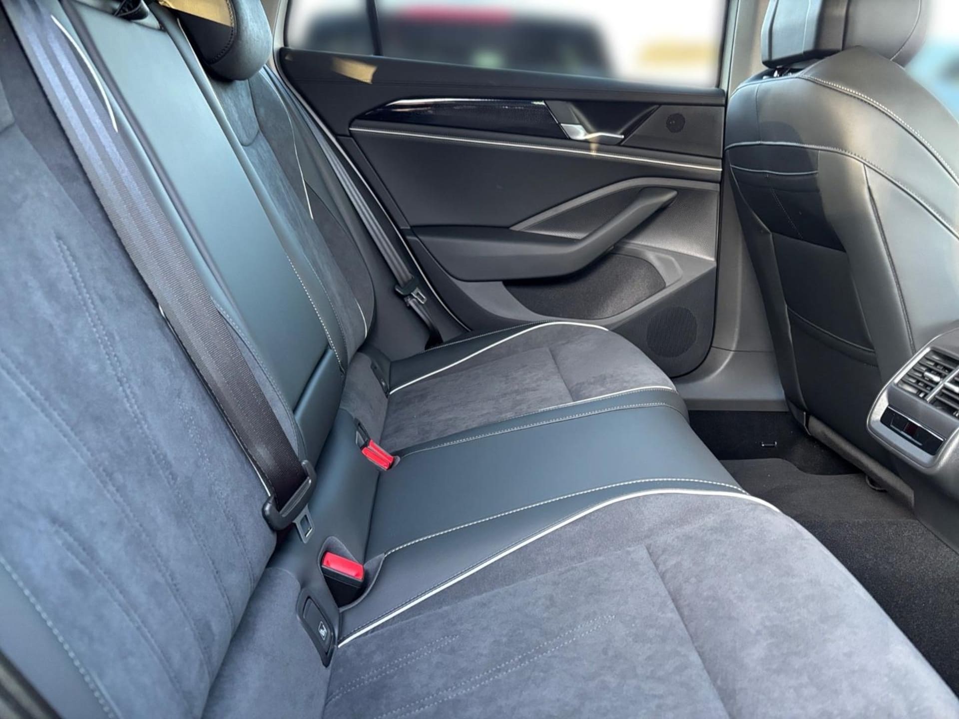 Volkswagen Passat Business