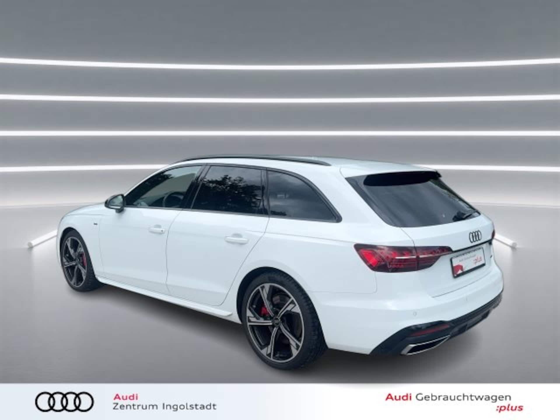 Audi A4 Avant S line