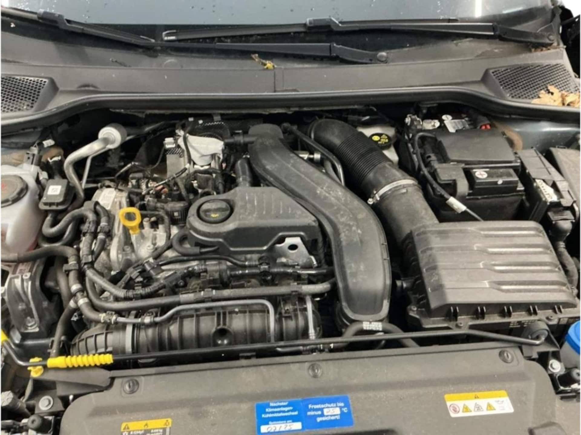 SEAT Arona FR