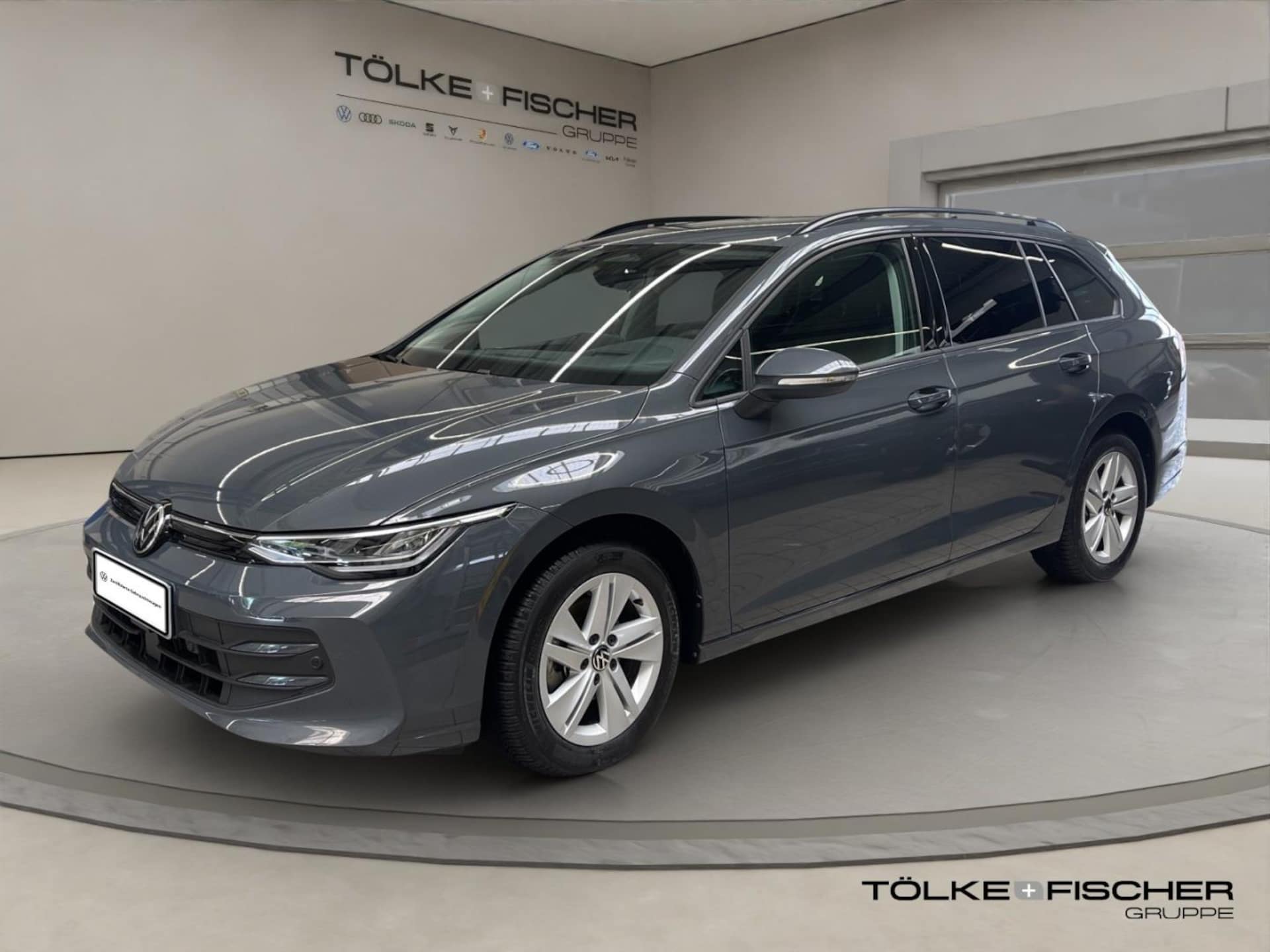 Volkswagen Golf Variant Life