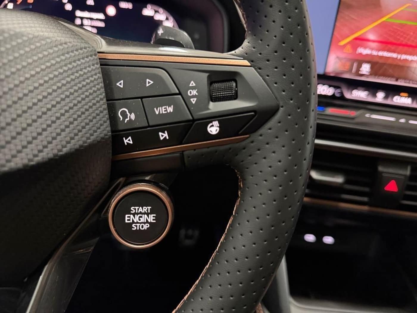 CUPRA Leon Sportstourer 1.5 TSI e-Hybrid DSG 150 kW (204 CV) — photo 9