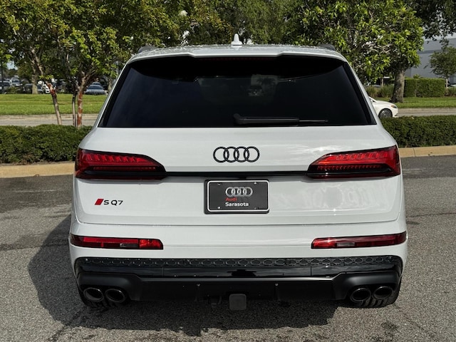 2026 Audi SQ7