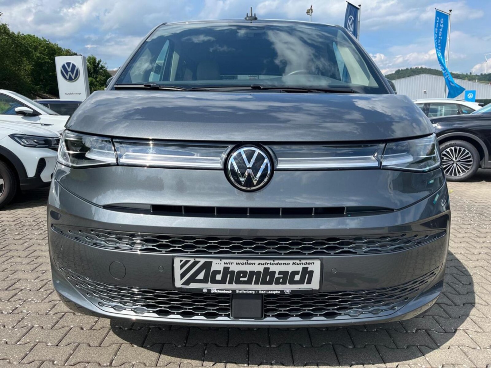 Volkswagen Multivan Langversion – Bild 3