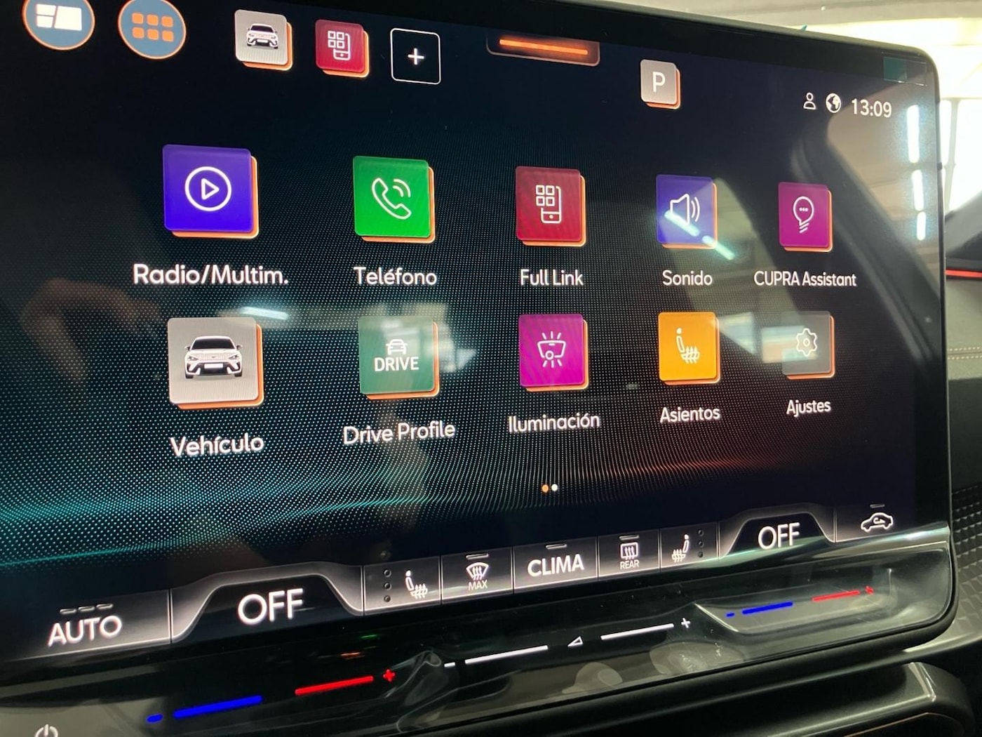 CUPRA Leon León 1.5 eTSI DSG 110 kW (150 CV) — photo 16