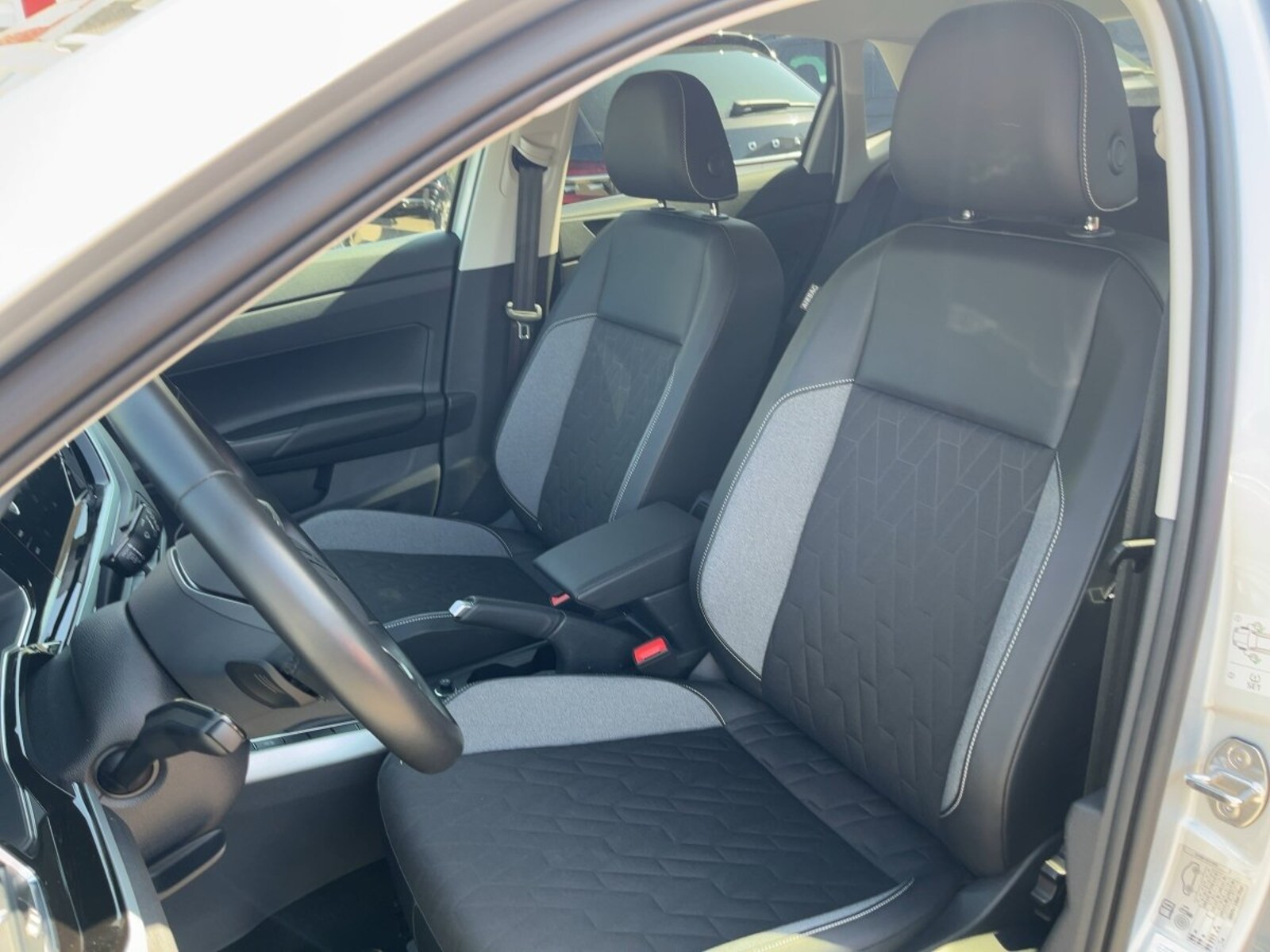 Volkswagen Polo – Bild 11