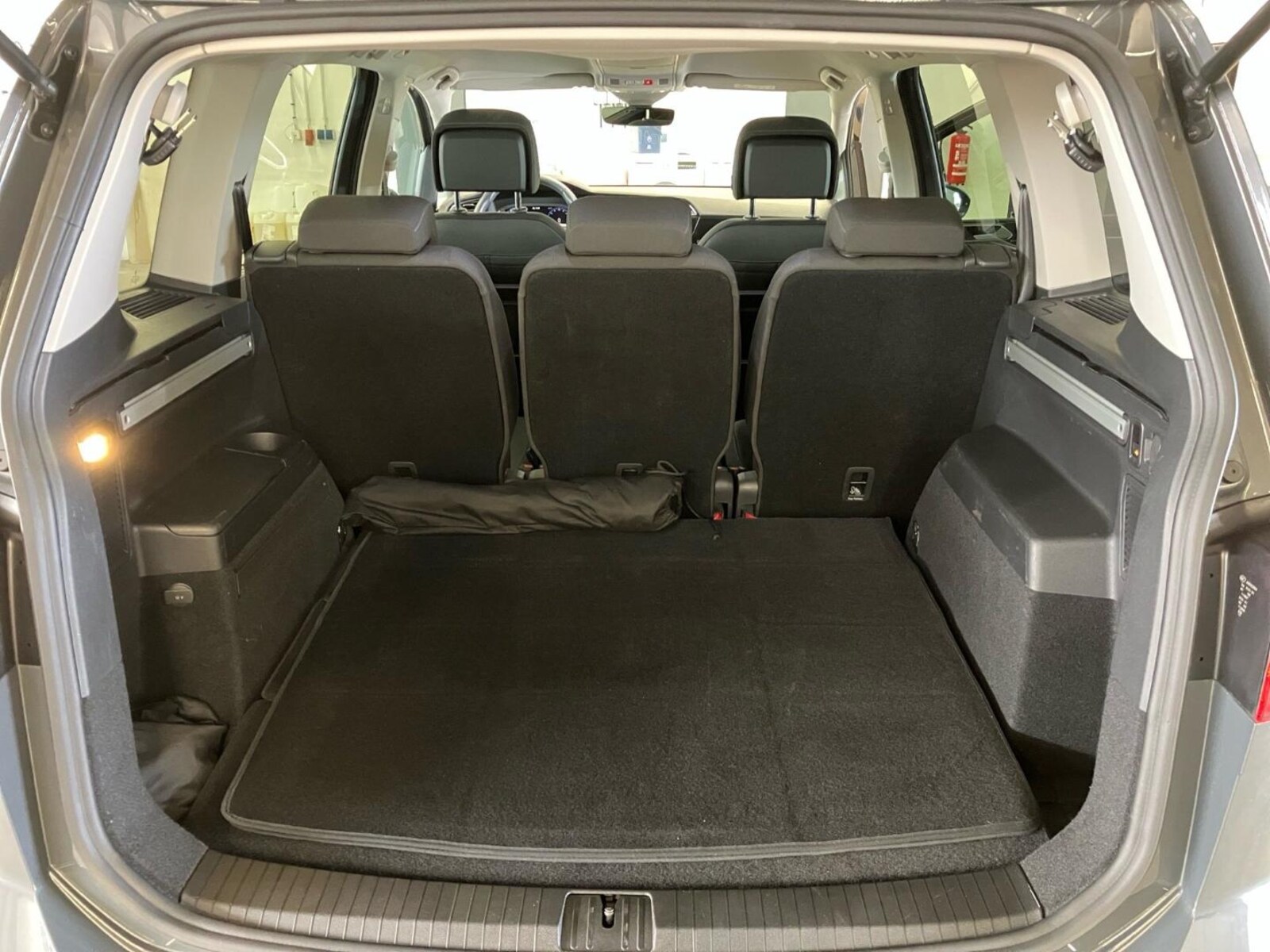 Volkswagen Touran – Bild 8