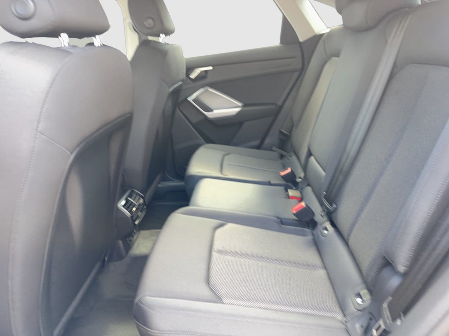 Bild über Audi Q3 Sportback S line 35 TFSI S tronic - für weitere Informationen kontaktieren Sie den Audi Partner