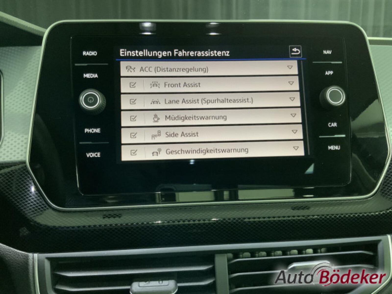 Volkswagen T-Cross – Bild 15