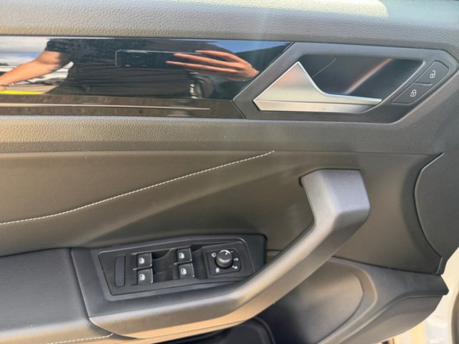 Volkswagen T-Roc Cabriolet – Bild 11