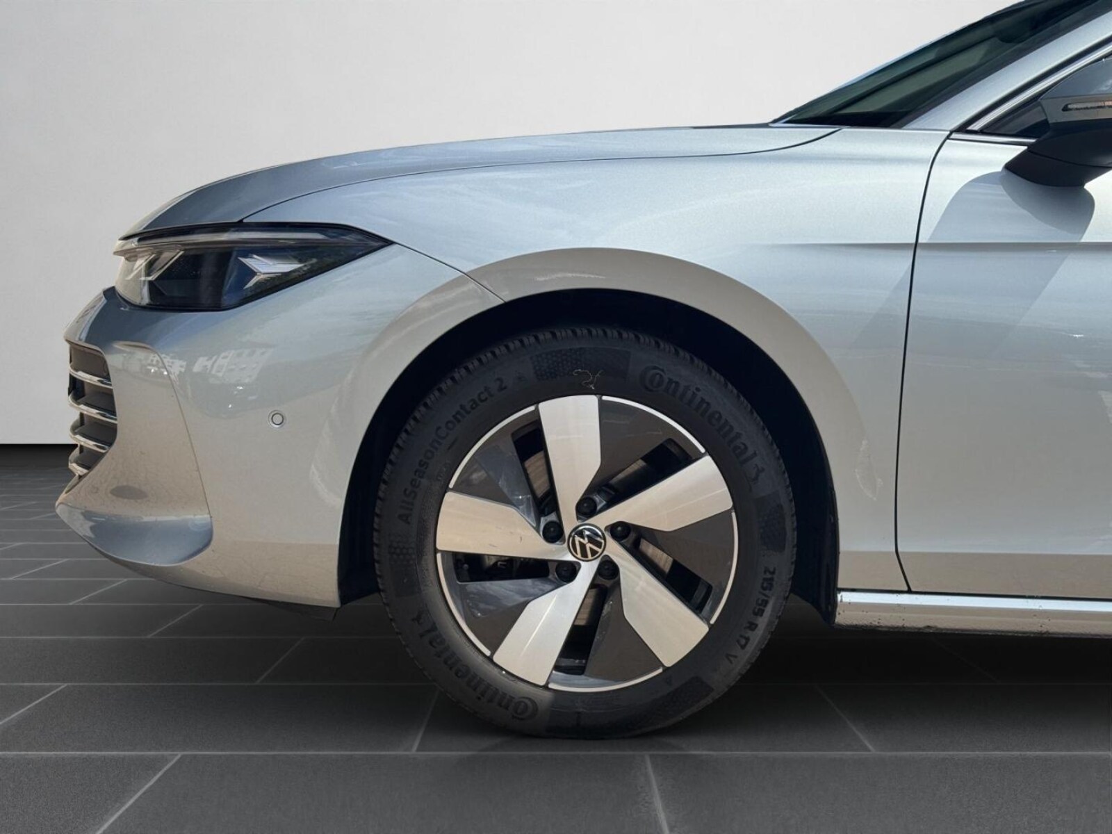 Volkswagen Passat – Bild 8