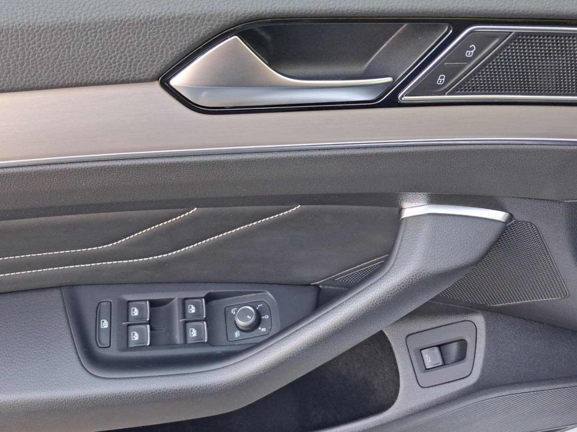 Volkswagen Passat Variant Elegance