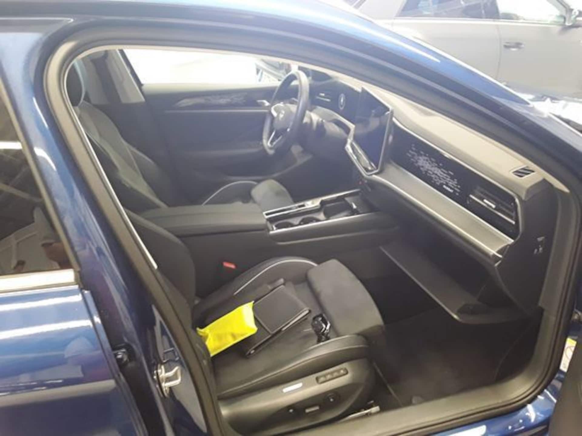 Volkswagen Passat Elegance