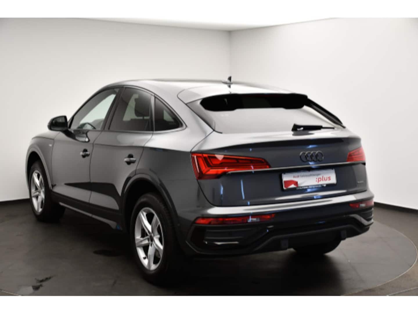 Bild über Audi Q5 Sportback 40 TDI quattro S tronic - für weitere Informationen kontaktieren Sie den Audi Partner