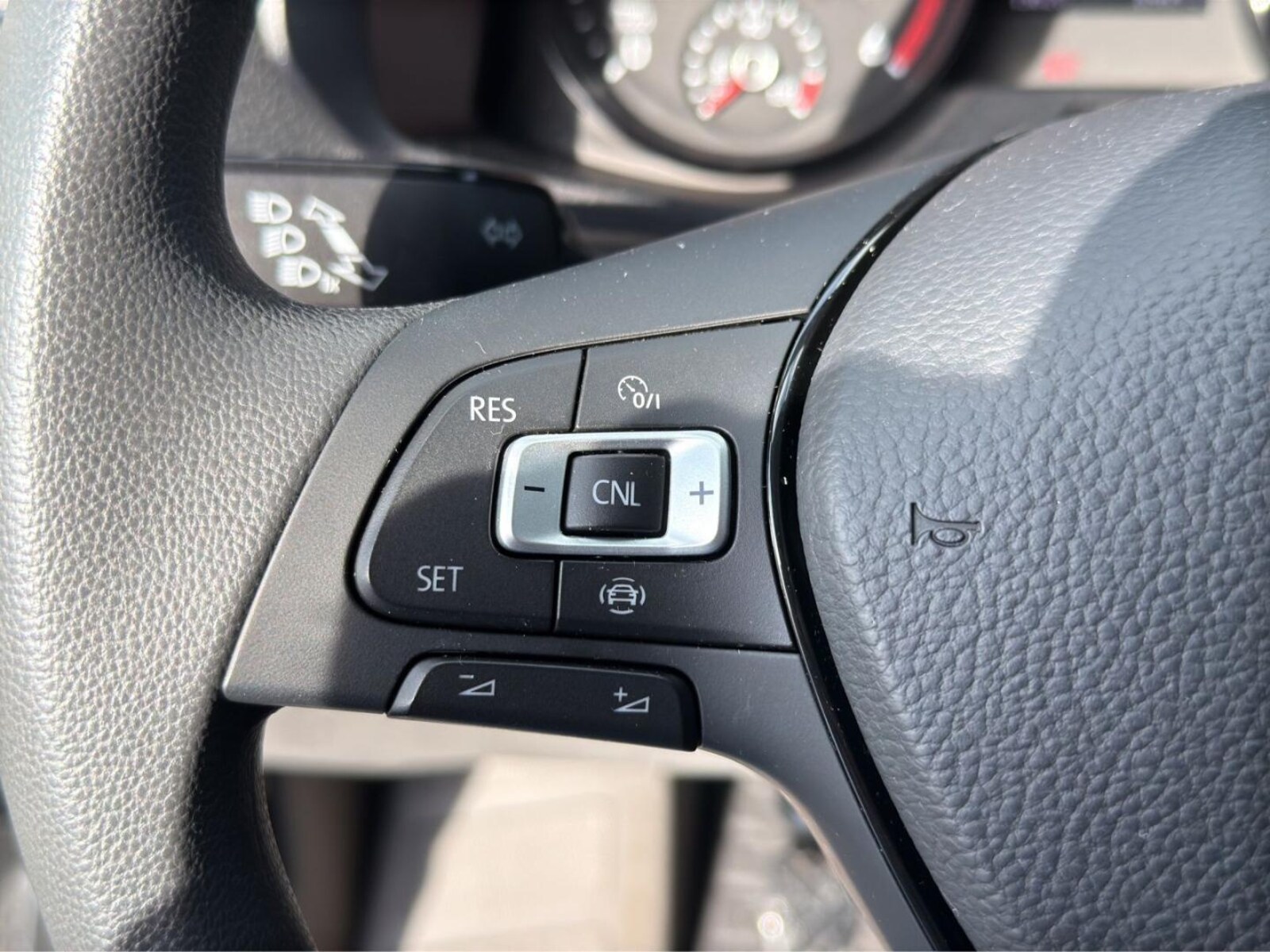 Volkswagen Crafter Kasten mittlerer Radstand – Bild 17