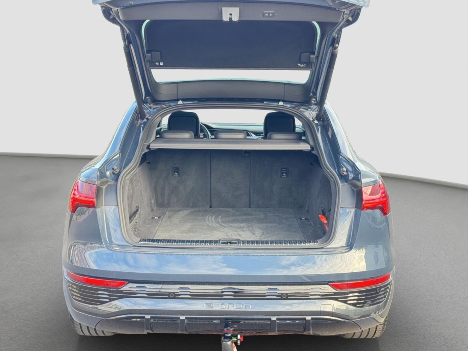 Audi Q8 Sportback e-tron – Bild 19