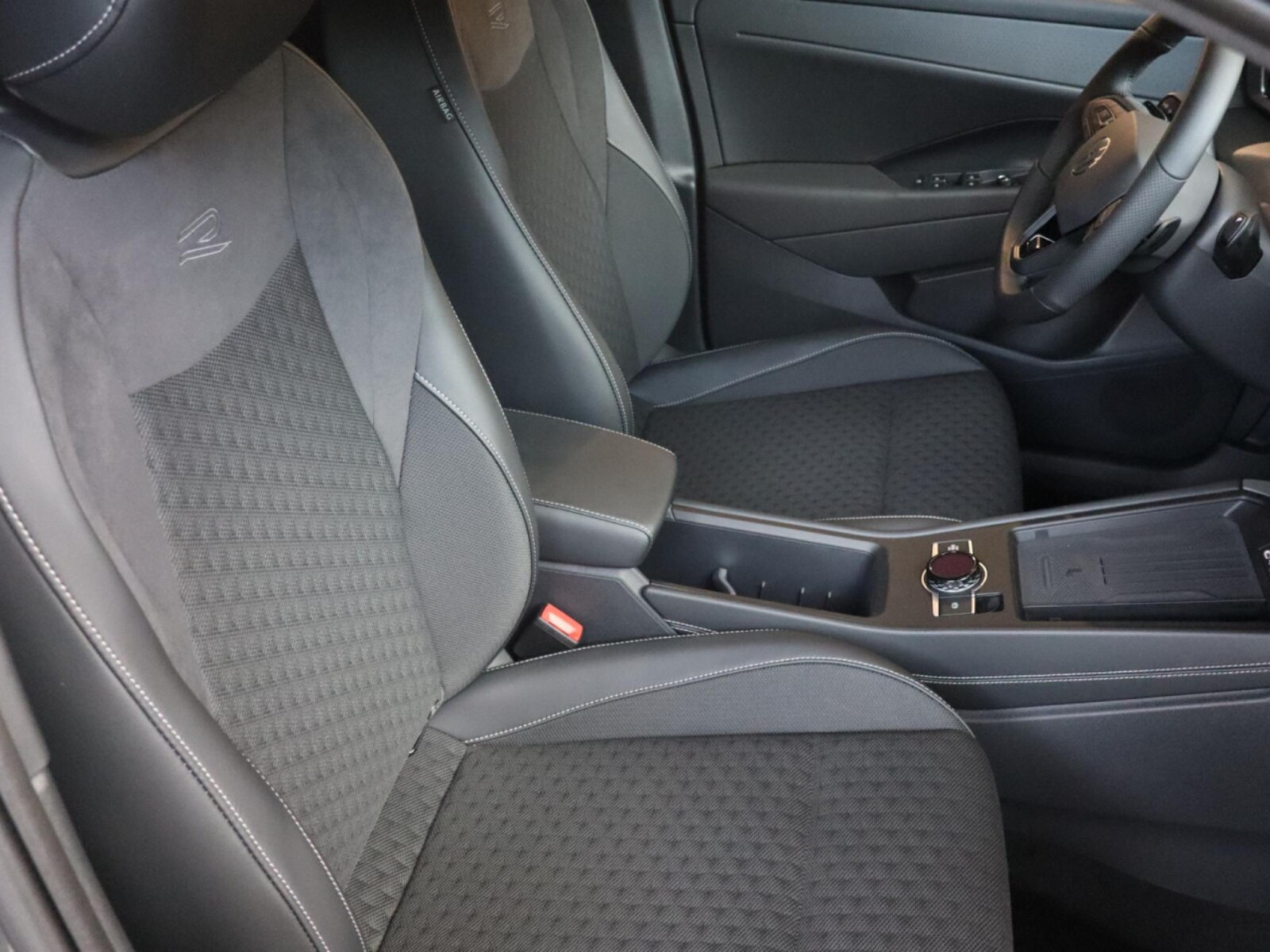 Volkswagen T-Roc – Bild 11