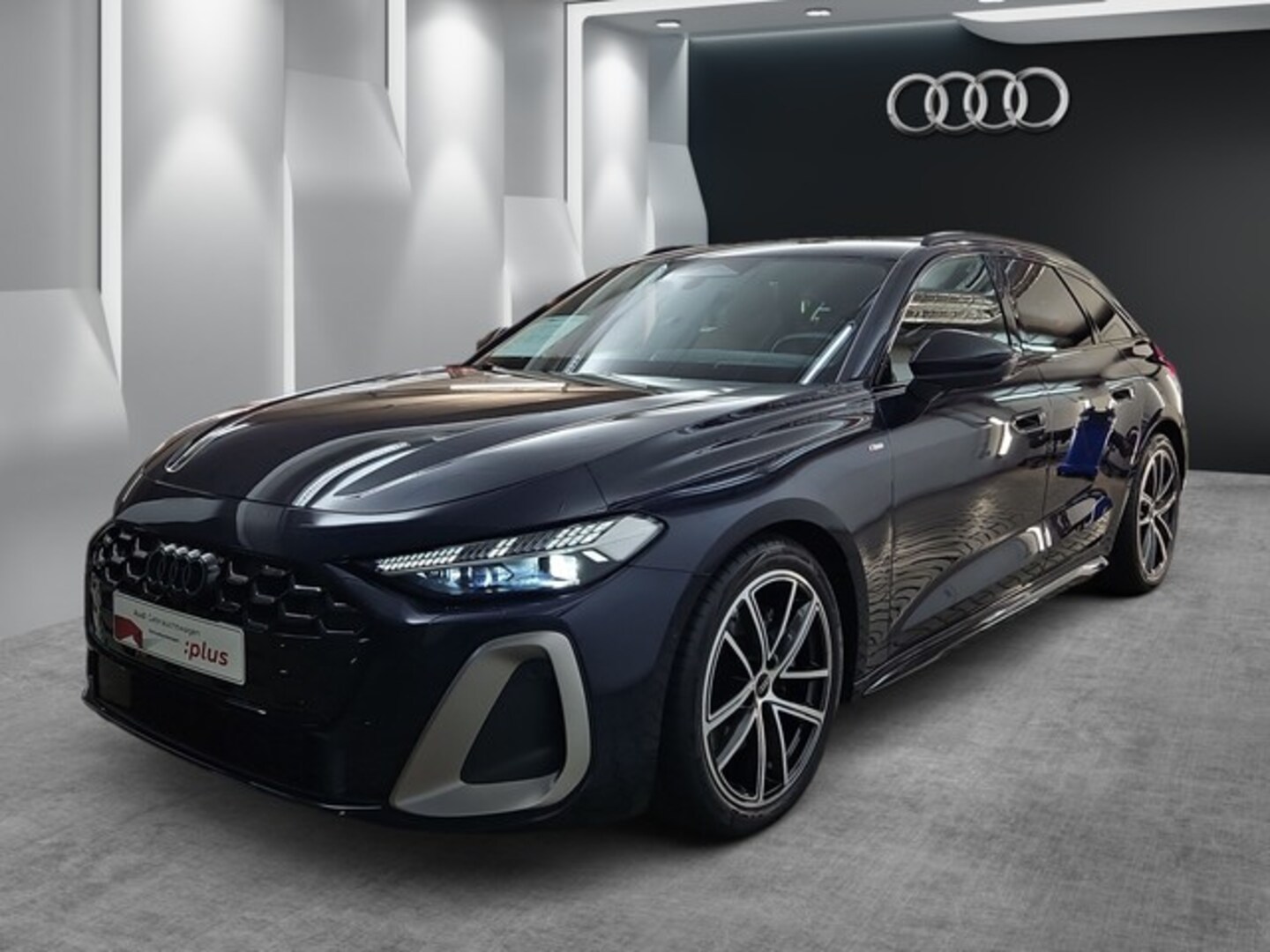 Bild über Audi A5 Avant TDI quattro 150 kW S tronic - für weitere Informationen kontaktieren Sie den Audi Partner