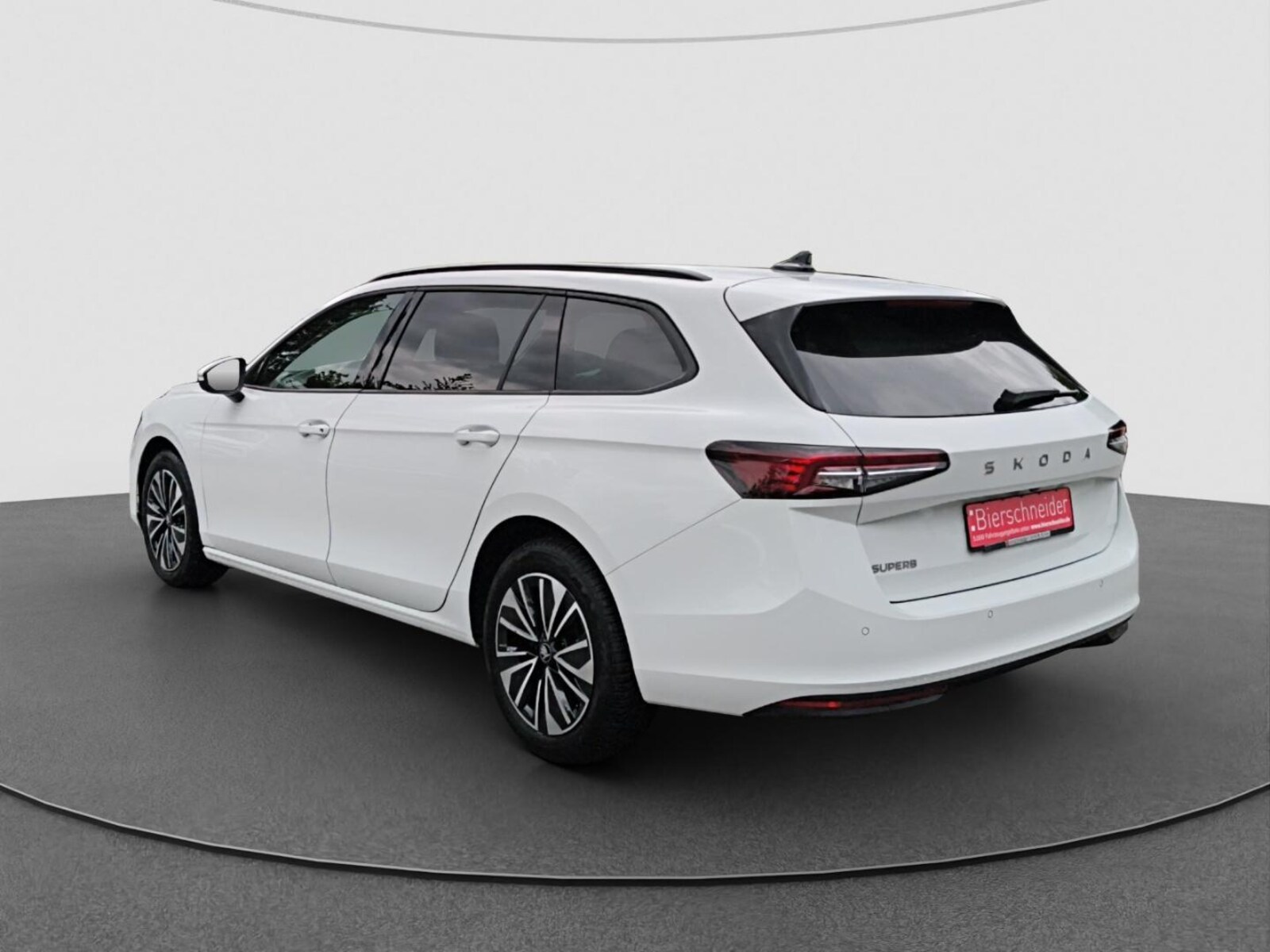 Škoda Superb Combi – Bild 7